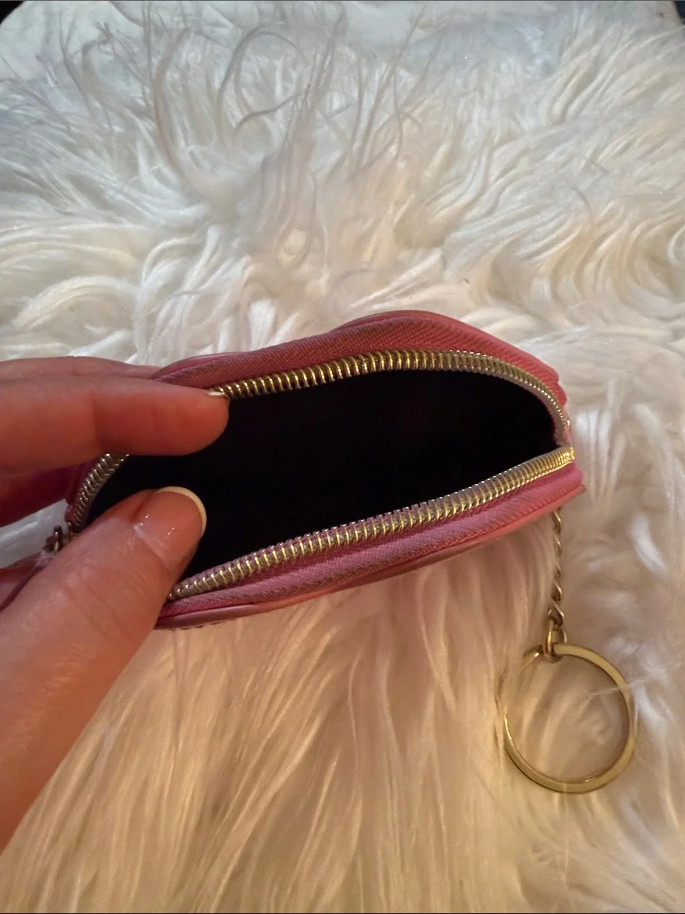 Victoria's Secret Pink Lip-Shaped Key & Card Holder
